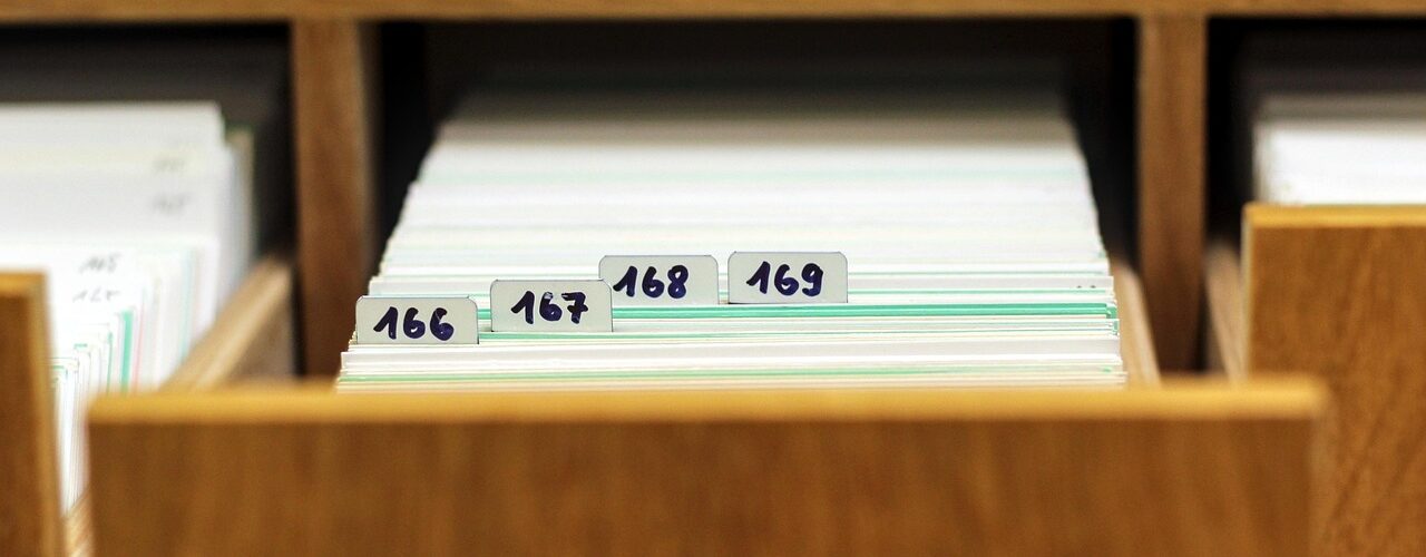 Die rückständige Bürokratie im Gesundheitssystem gefährdet Menschenleben